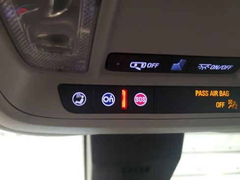 Used 2020 Chevrolet Equinox LT AWD/4WD image 20