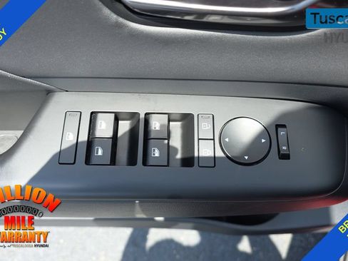 Used 2024 Hyundai Kona N Line FWD image 13