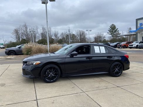 Used 2024 Honda Civic Sport image 5