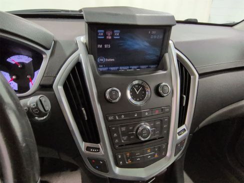 Used 2010 Cadillac SRX Luxury image 30