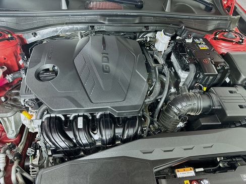 Used 2025 Hyundai Sonata SEL FWD image 33