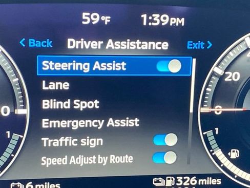 New 2025 Mitsubishi Outlander SEL image 16