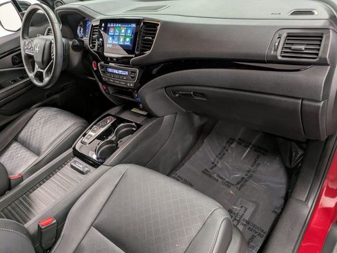 Certified 2022 Honda Passport Elite image 29