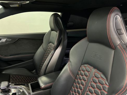 Used 2021 Audi RS 5 w/ Black Optic Carbon Package image 17