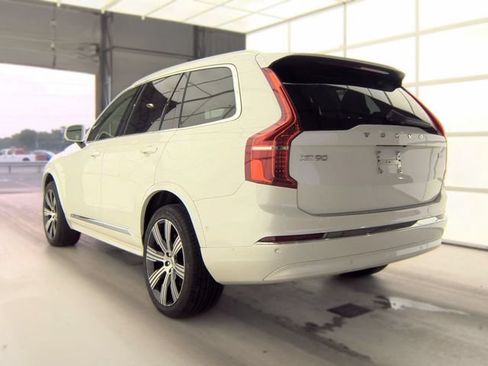 Used 2024 Volvo XC90 T8 Ultimate w/ Protection Package Premier AWD/4WD image 3