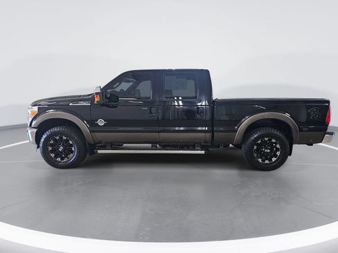 Used 2016 Ford F250 Lariat w/ Lariat Ultimate Package AWD/4WD image 7