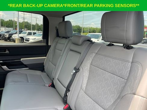 Used 2024 Toyota Tundra Limited AWD/4WD image 12