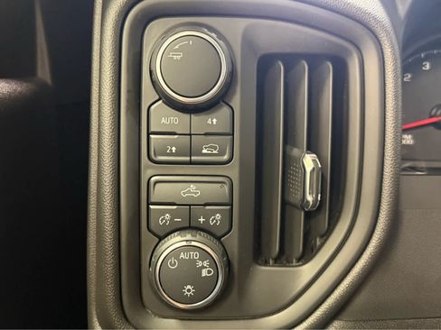 Used 2023 Chevrolet Silverado 1500 Custom AWD/4WD image 23