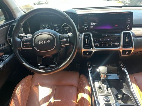 Used 2023 Kia Sorento SX Prestige AWD/4WD image 16