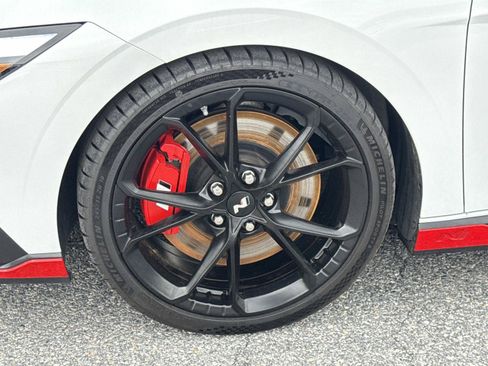 Certified 2025 Hyundai Elantra N FWD image 30