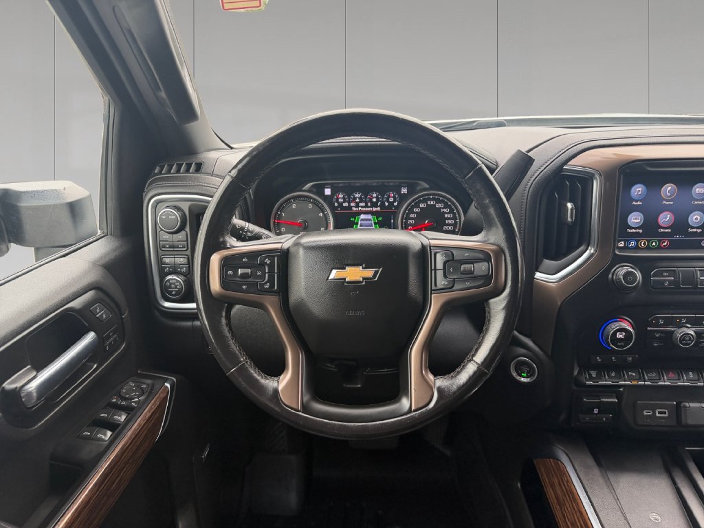 Used 2022 Chevrolet Silverado 2500 High Country w/ Safety Package II AWD/4WD image 14