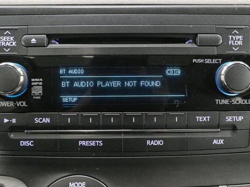 Used 2014 Toyota Sienna XLE FWD image 25