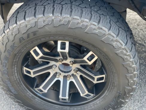 Used 2013 Ford F150 STX w/ Mid Equipment Group AWD/4WD image 15