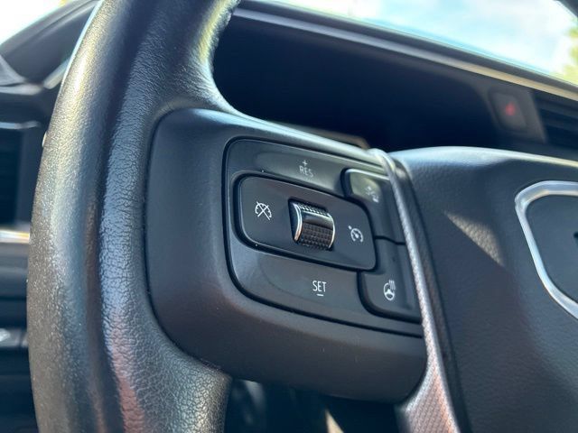 Used 2021 GMC Yukon Denali w/ Denali Ultimate Package AWD/4WD image 30