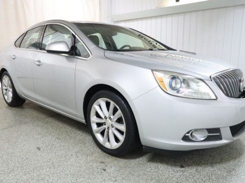 Used 2013 Buick Verano FWD image 5