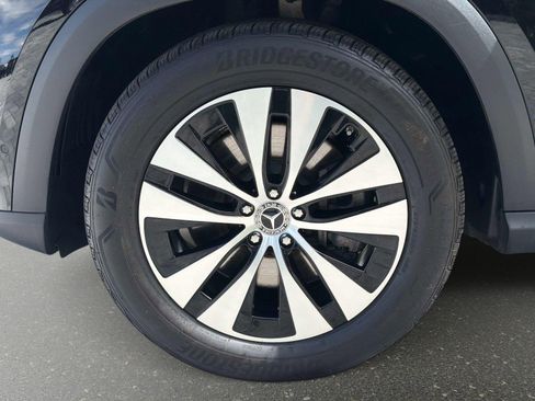 Used 2025 Mercedes-Benz GLE 450e 4MATIC image 19