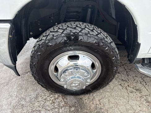 Used 2022 RAM 3500 Big Horn image 20