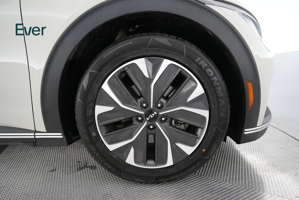 Used 2024 Kia EV6 Light AWD/4WD image 19