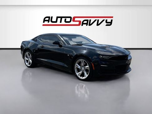 Used 2019 Chevrolet Camaro SS RWD image 1