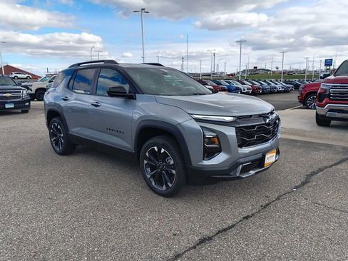 New 2026 Chevrolet Equinox RS w/ Convenience Package III AWD/4WD image 2