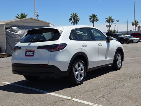 Used 2024 Honda HR-V LX image 5