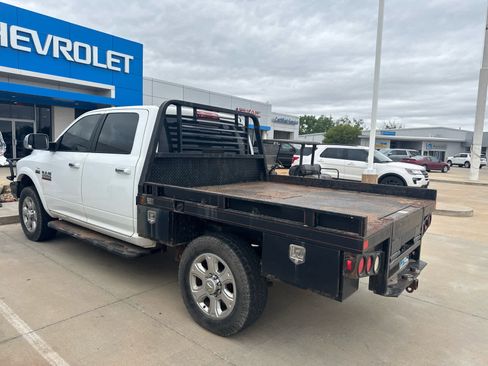 Used 2015 RAM 2500 Laramie w/ Convenience Group AWD/4WD image 4