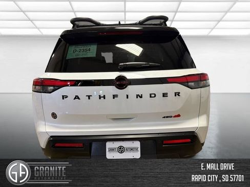 New 2026 Nissan Pathfinder Rock Creek AWD/4WD image 4