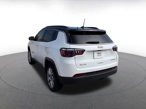 Used 2025 Jeep Compass Limited AWD/4WD image 11