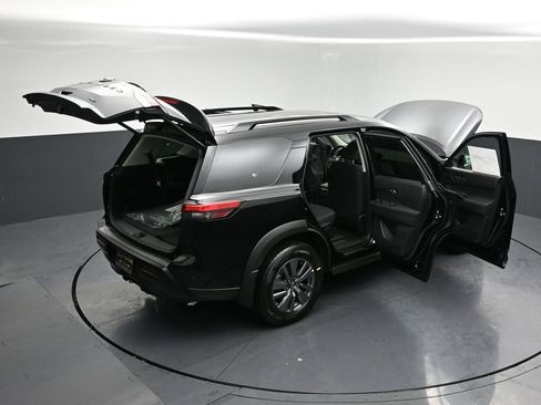New 2026 Nissan Pathfinder SV AWD/4WD image 36