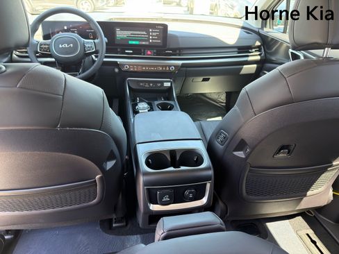 New 2026 Kia Carnival SX FWD image 22
