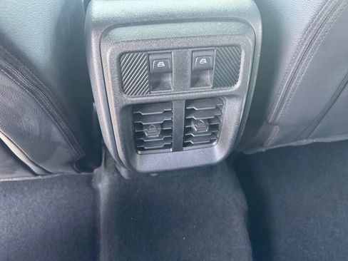Used 2025 Ford Bronco Outer Banks AWD/4WD image 9