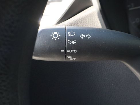 Used 2025 Toyota Corolla LE FWD image 16
