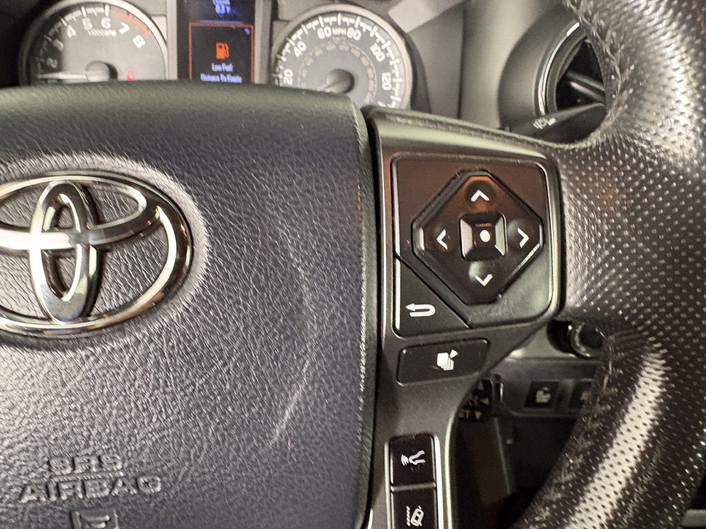 Used 2019 Toyota Tacoma TRD Sport w/ Technology Package AWD/4WD image 21