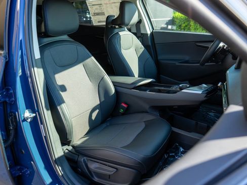 New 2026 Kia EV6 Light AWD/4WD image 9