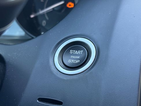 Used 2018 Jaguar E-PACE First Edition image 22