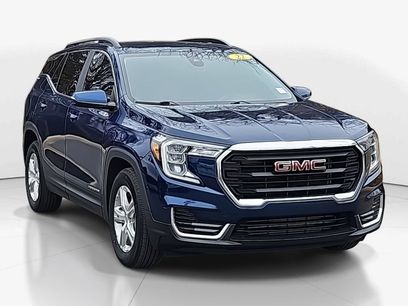 Used 2022 GMC Terrain SLE w/ Driver Convenience Package