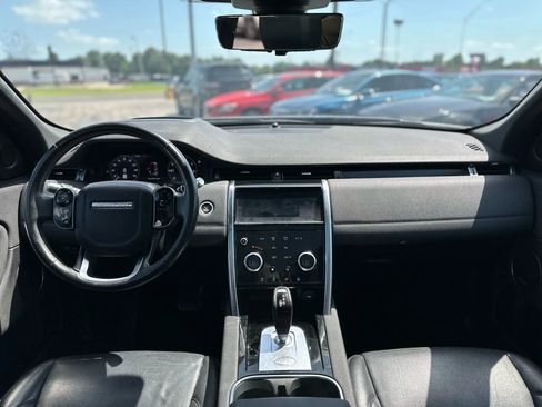 Used 2020 Land Rover Discovery Sport S image 12