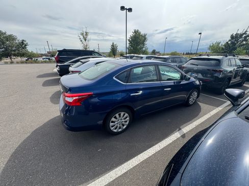 Used 2017 Nissan Sentra S FWD image 7