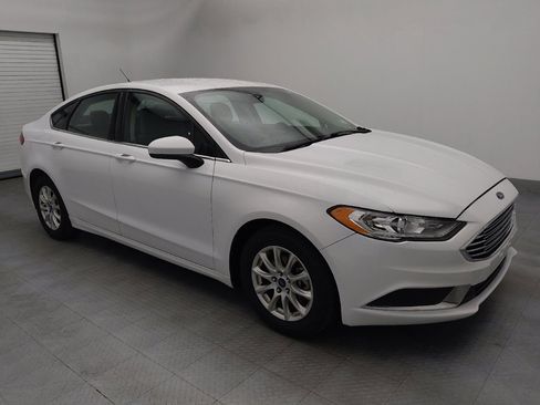 Used 2018 Ford Fusion S image 11