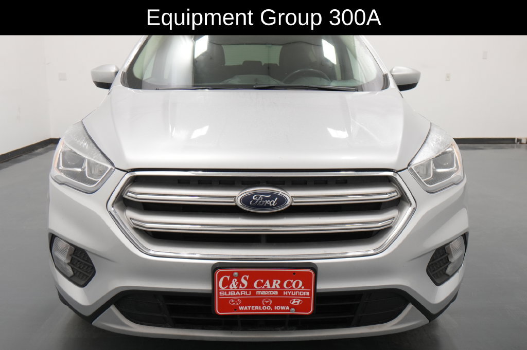 Used 2018 Ford Escape SEL AWD/4WD image 2