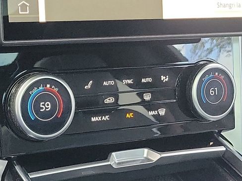 Used 2023 Land Rover Range Rover SE image 31