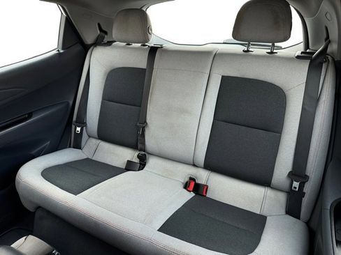 Used 2019 Chevrolet Bolt LT image 11