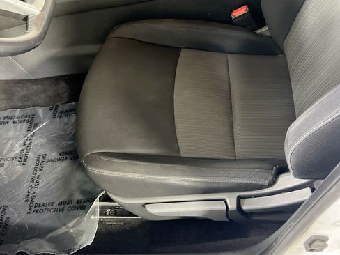 Used 2020 Nissan Sentra SV FWD image 18