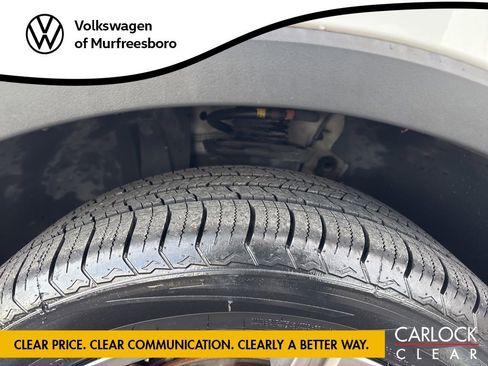 Certified 2021 Volkswagen Tiguan SEL image 9
