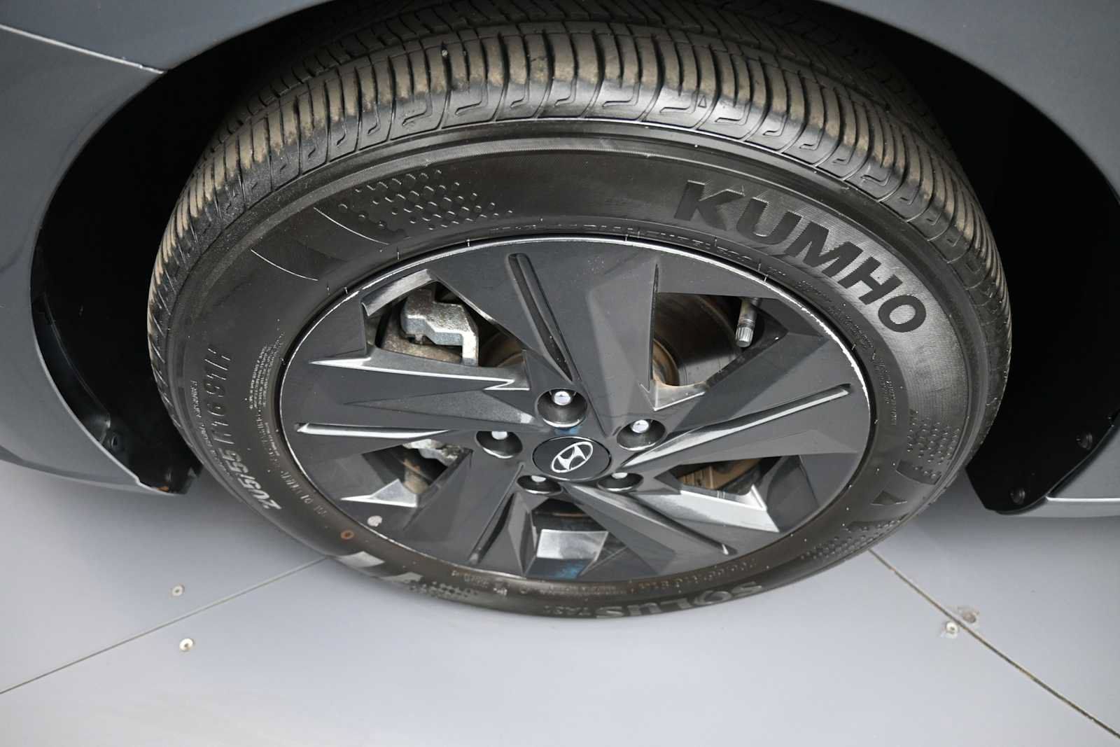 Certified 2023 Hyundai Elantra SEL FWD image 13