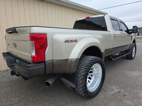 Used 2017 Ford F350 King Ranch w/ Snow Plow Prep Package image 5