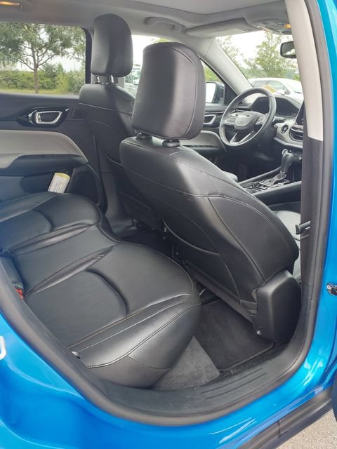 Used 2022 Jeep Compass Limited w/ Sun and Sound Group AWD/4WD image 26