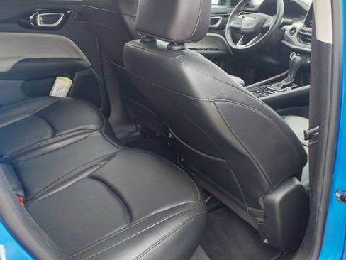 Used 2022 Jeep Compass Limited w/ Sun and Sound Group AWD/4WD image 26