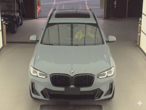 Used 2022 BMW X3 xDrive30i w/ M Sport Package 2 AWD/4WD image 6