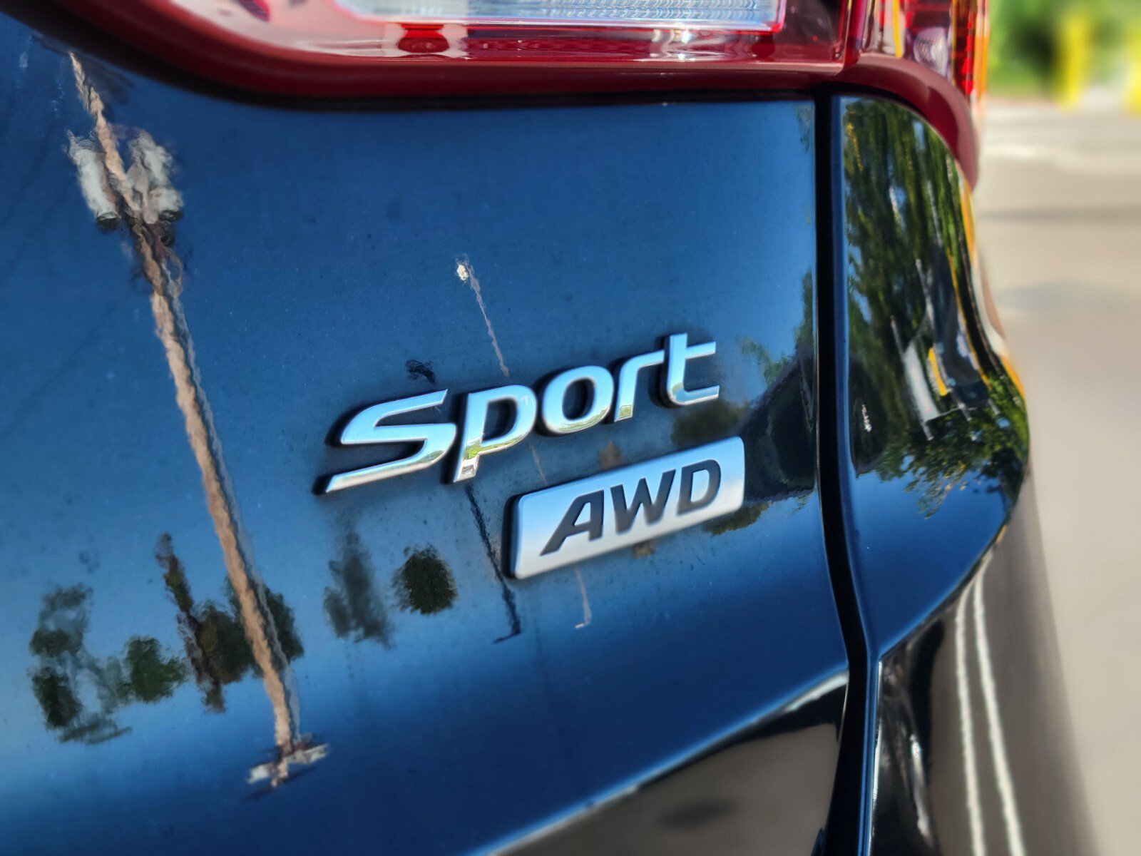 Used 2018 Hyundai Santa Fe Sport AWD/4WD image 12